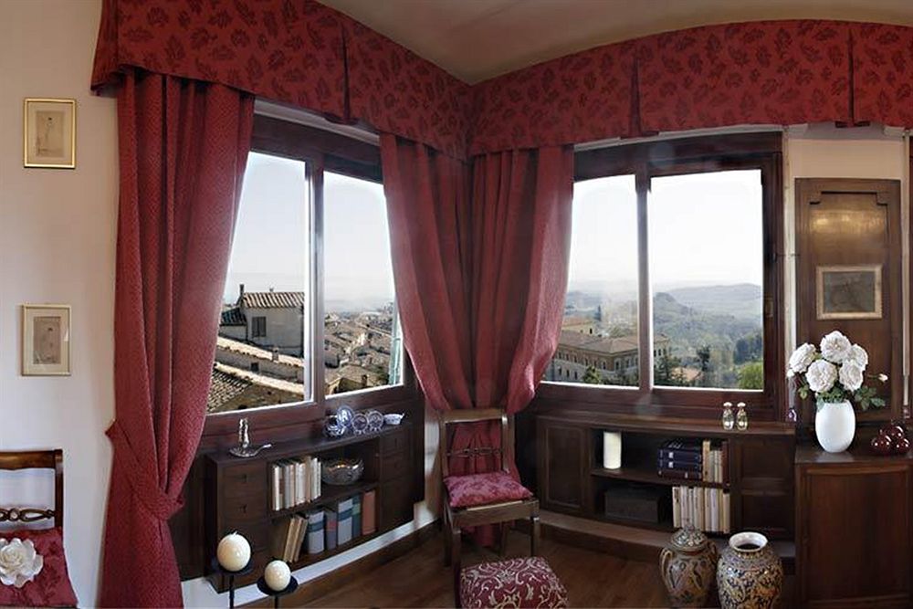 Residenza Fabroni Couette-café Montepulciano Stazione